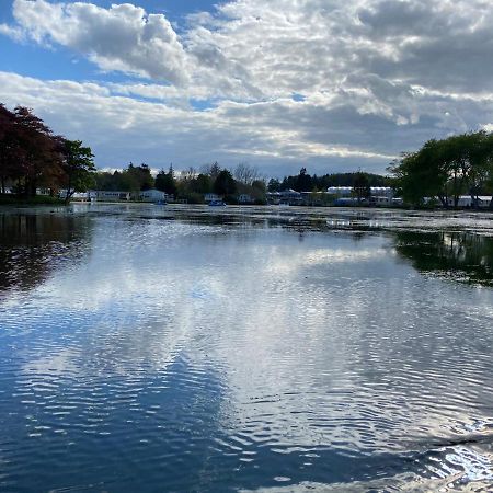 Haggerston Castle 6 Berth Caravan - Lakeside North 23 Cheswick  외부 사진