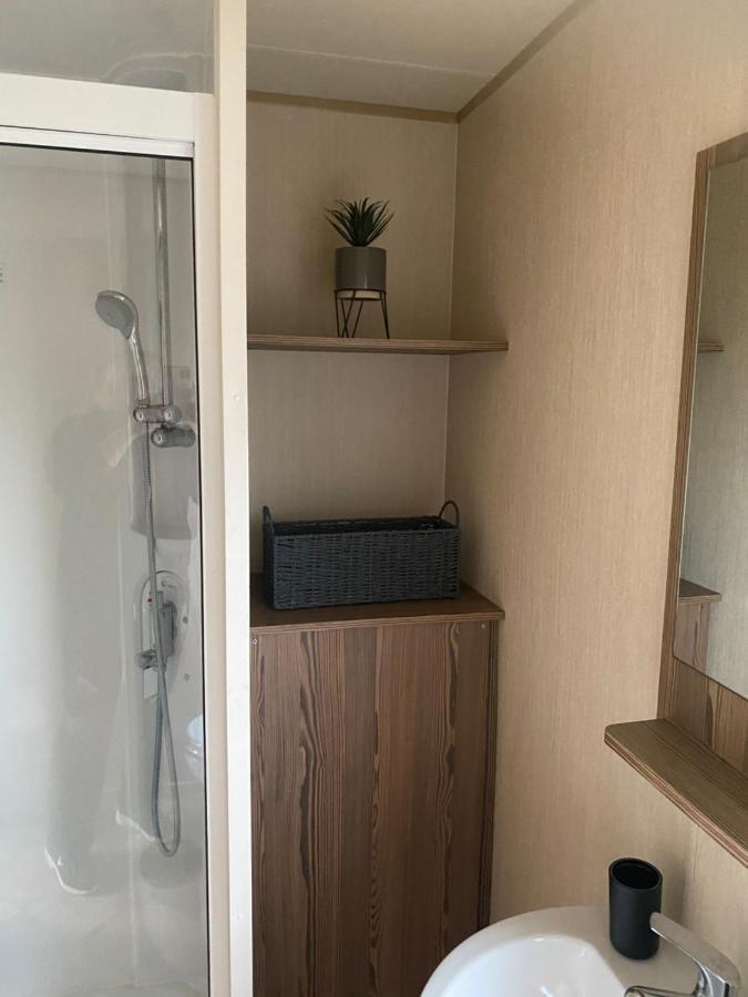 Haggerston Castle 6 Berth Caravan - Lakeside North 23 Cheswick  외부 사진